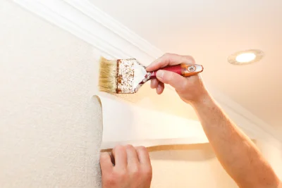 Pose de papier peint à Roumare — revêtements muraux et toiles de verre